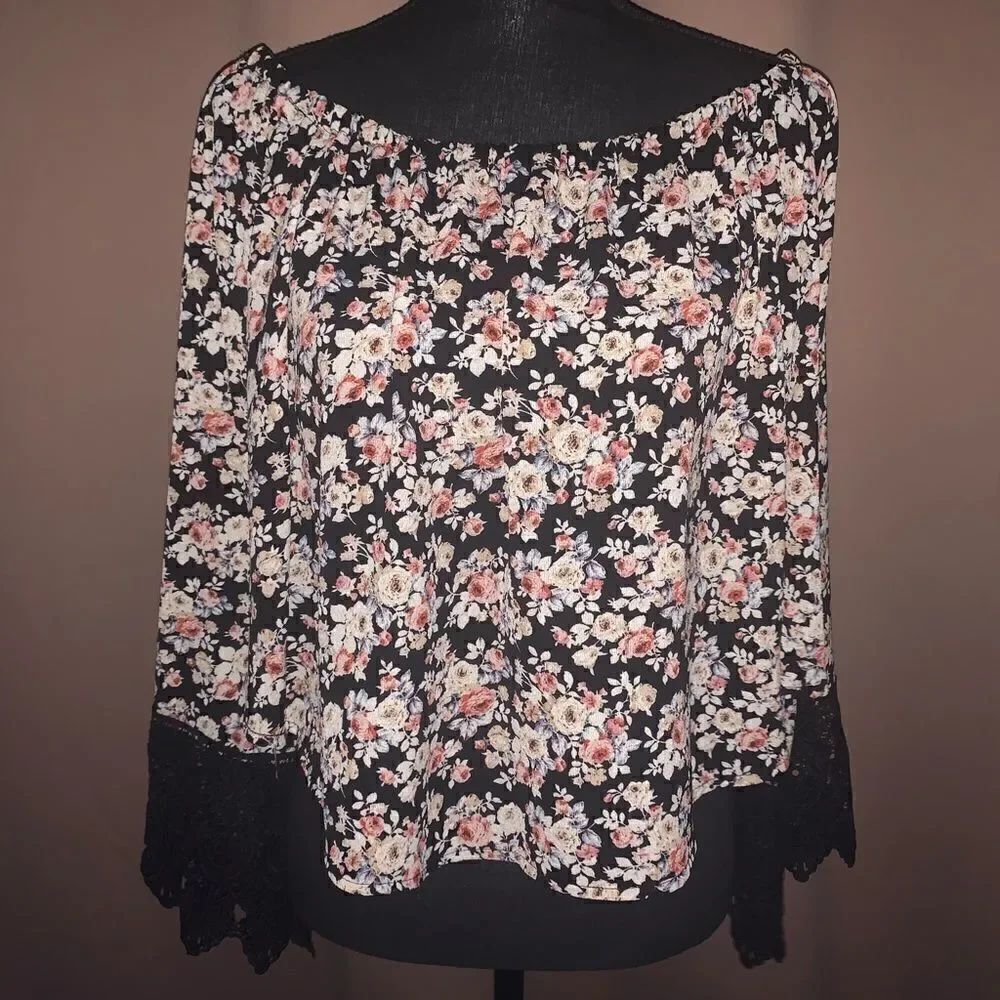 Haute Monde Top 